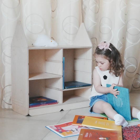 libreria-matita-naturale-con-i-ripiani-in-legno-multistrato-betulla-arredi-per-bambini